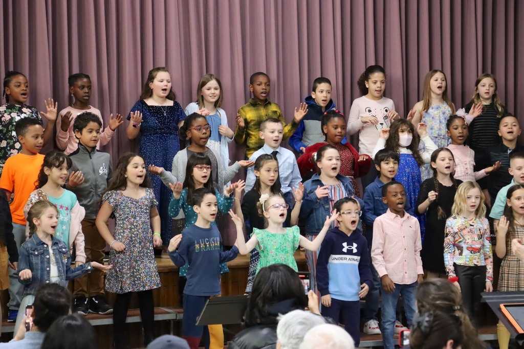 Gibbons School 2nd Grade Concert