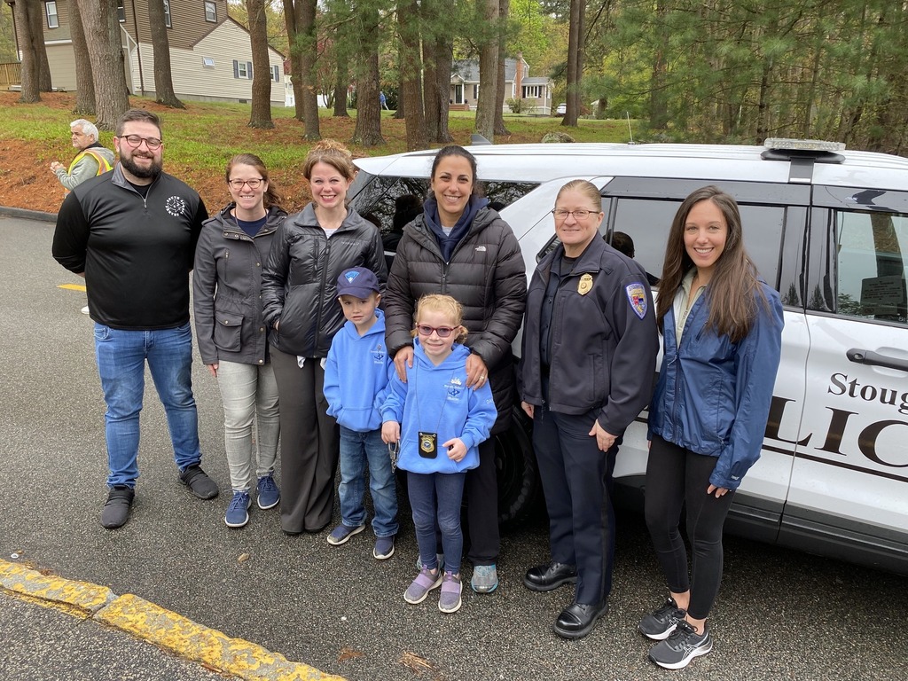 Two South School students won a ride to school in a police cruiser with Chief McNamara!