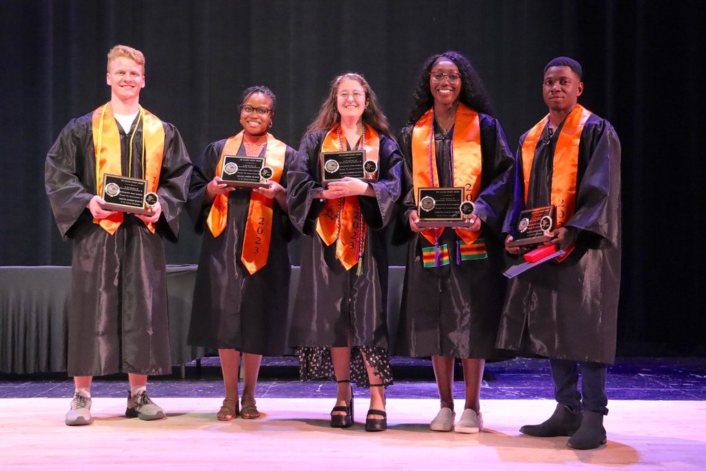 SHS Class of 2023 Golden Knight Recipients